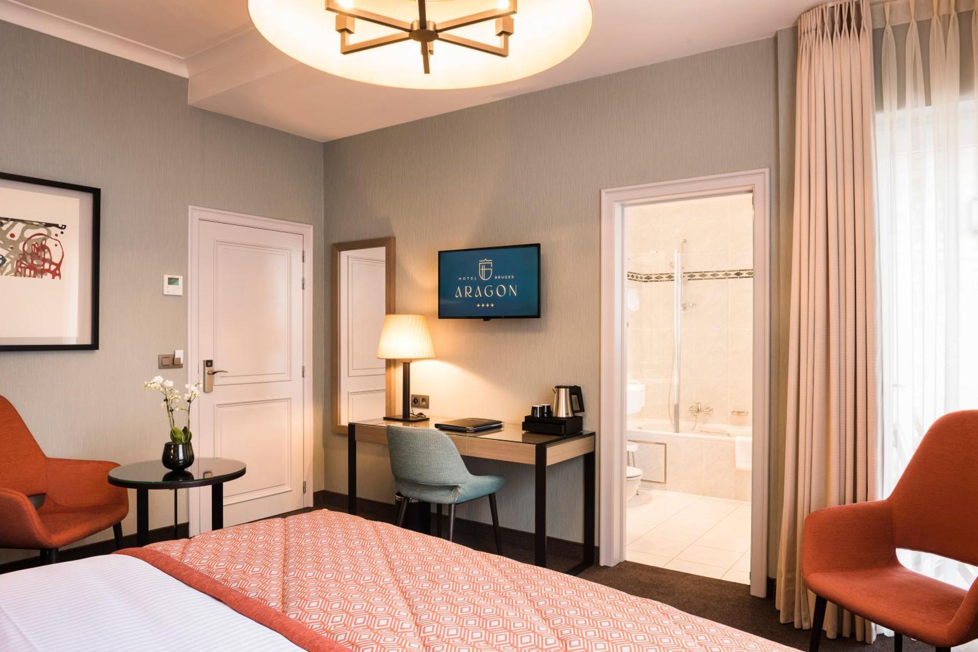 Hotel Aragon Bruges Exterior photo